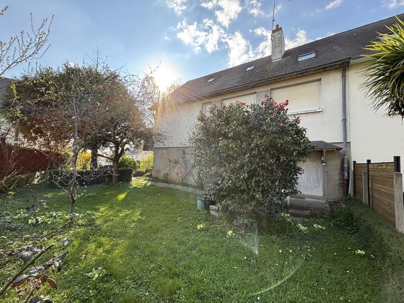 Maison - 153 m² - 7 pièces