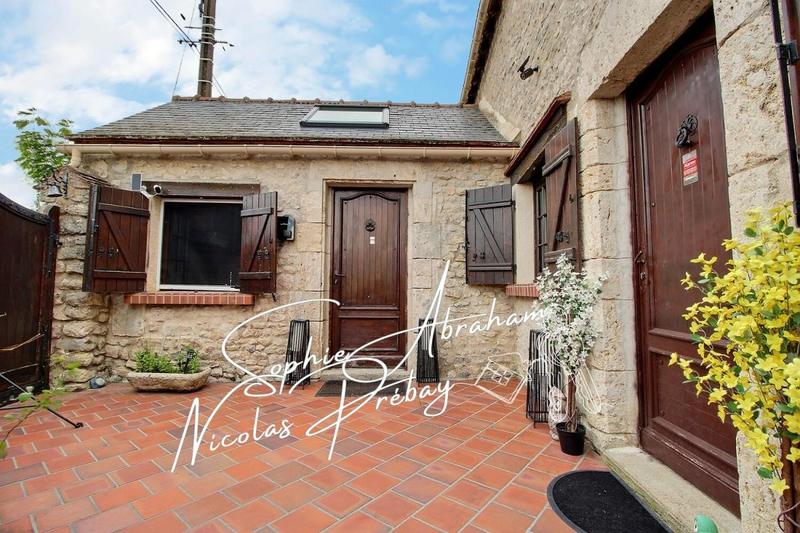 Maison - 185 m² - 5 pièces