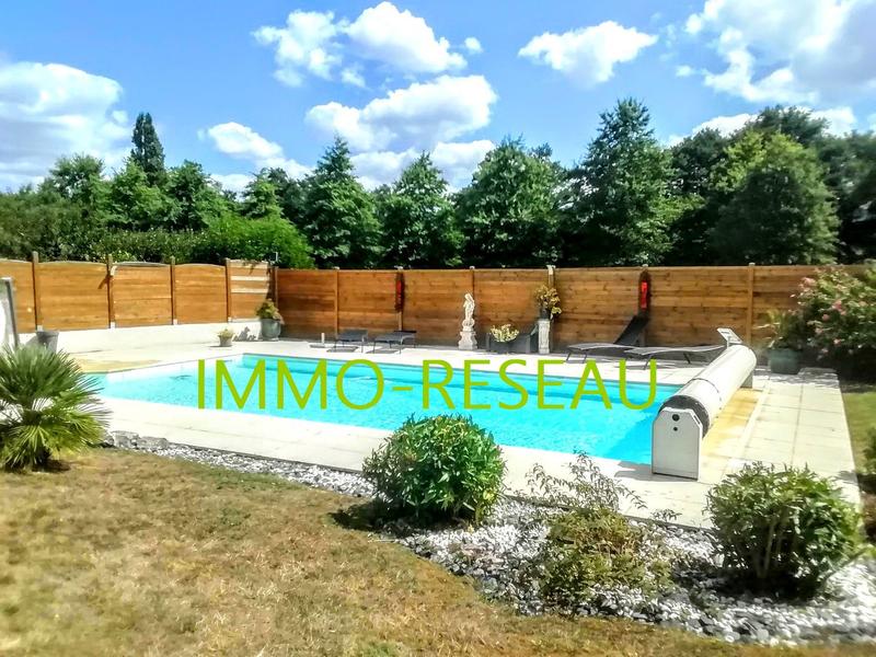 Maison contemporaine - 190 m² - 7 pièces