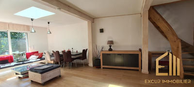 Maison - 120 m² - 5 pièces