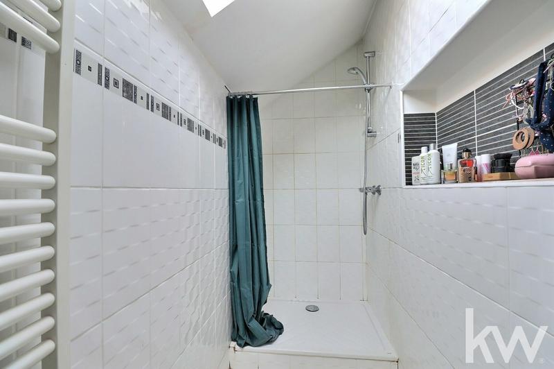 Immeuble - 83 m² - 4 pièces