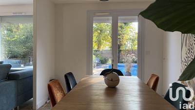 Maison - 152 m² - 6 pièces