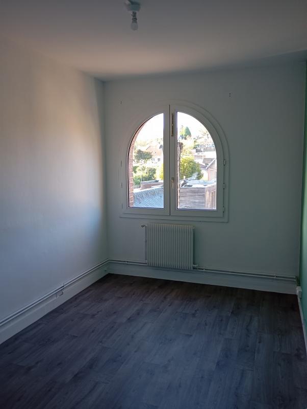 Appartement ancien - 55 m² - 4 pièces