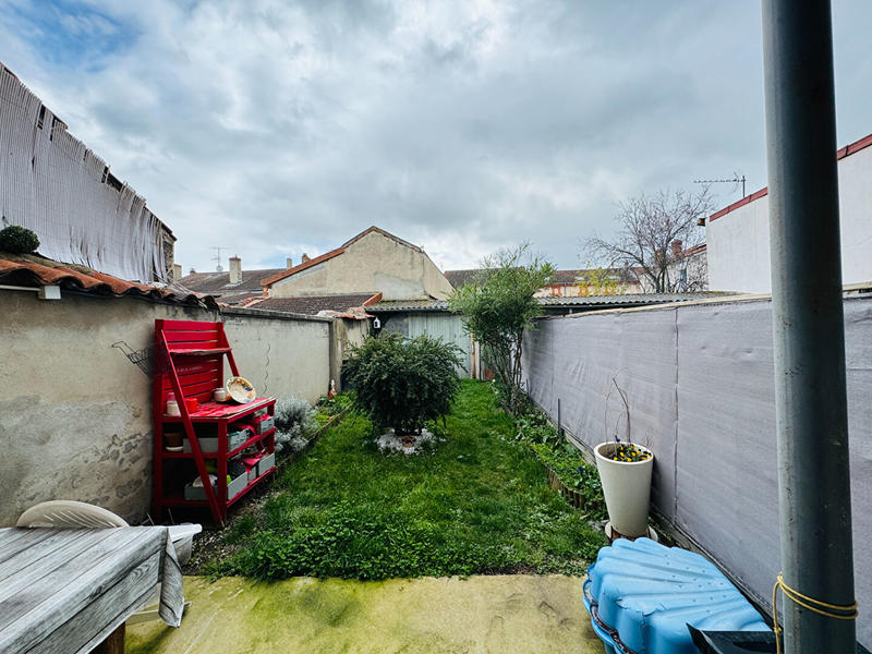 Immeuble - 3 pièces