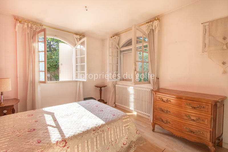 Maison - 216 m² - 5 pièces