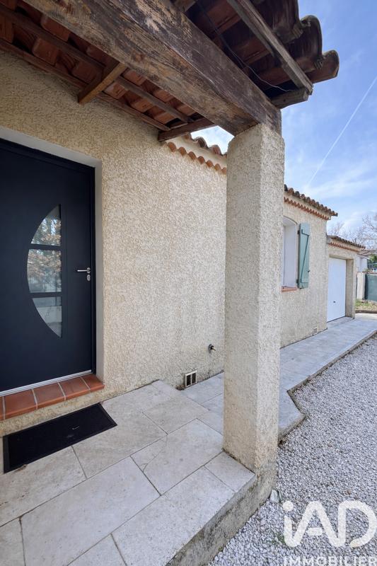 Maison - 99 m² - 5 pièces