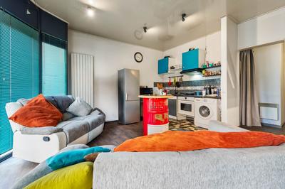 Loft - 110 m² - 5 pièces