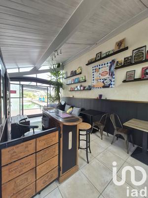 Maison - 220 m² - 6 pièces