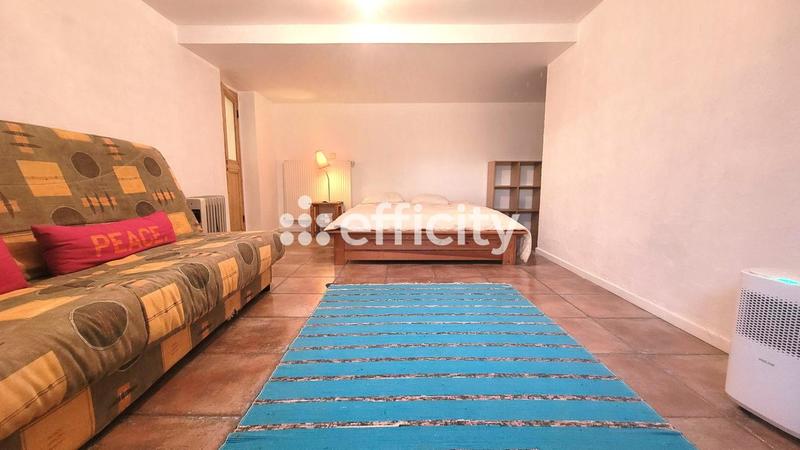 Maison - 157 m² - 7 pièces