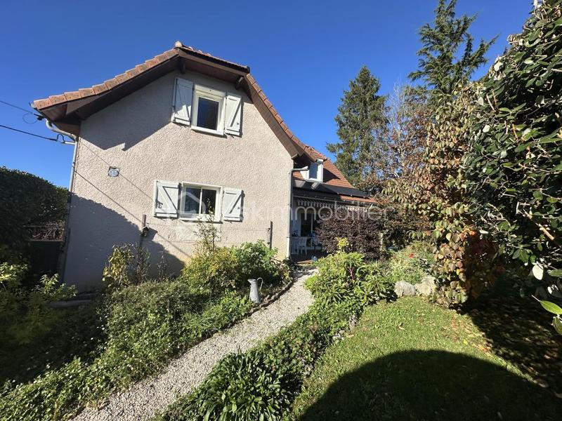 Maison - 145 m² - 6 pièces