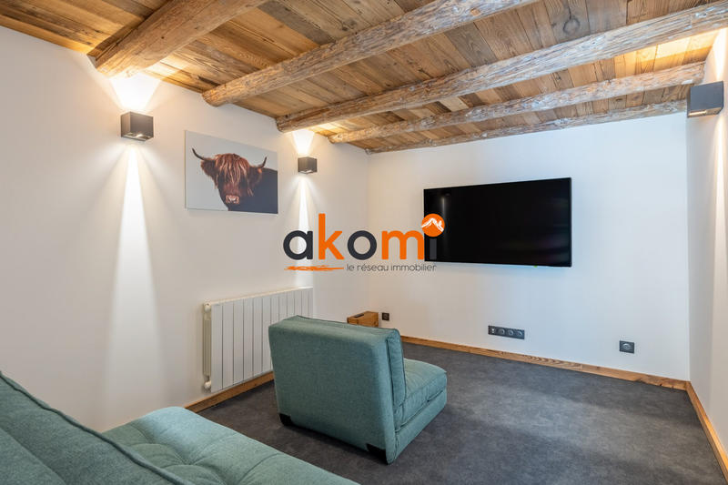 Appartement - 188 m² - 7 pièces