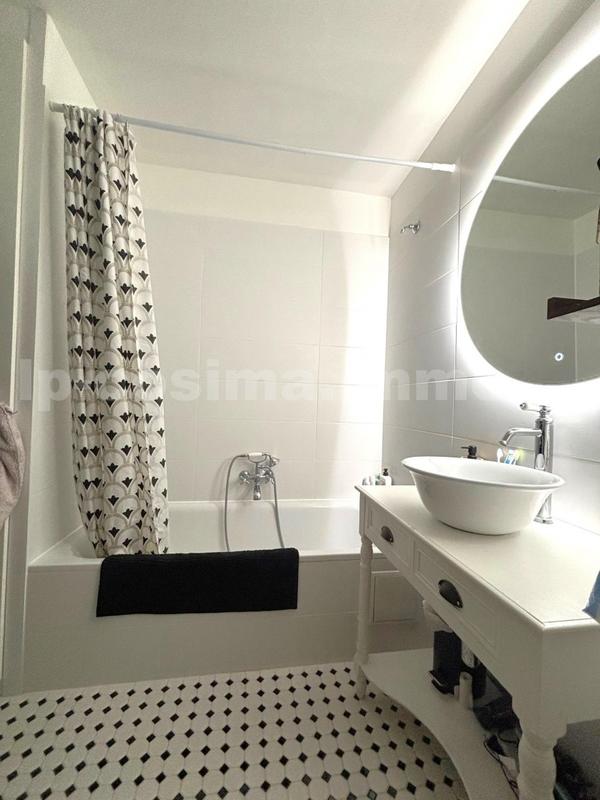 Appartement - 58 m² - 2 pièces