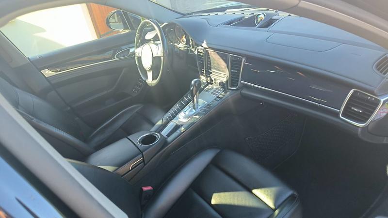 Porsche Panamera 3.0d V6 300 Tiptronic 8 . - Automatique Toit ouvrant