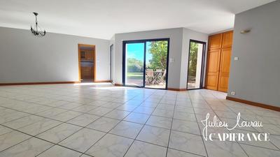 Maison - 170 m² - 7 pièces