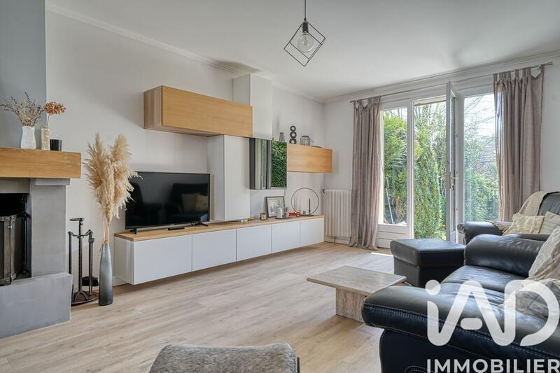 Maison - 177 m² - 7 pièces