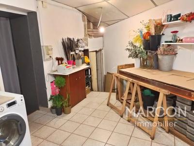 Immeuble - 2 pièces