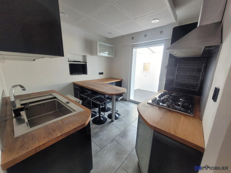 Maison - 128 m² - 7 pièces