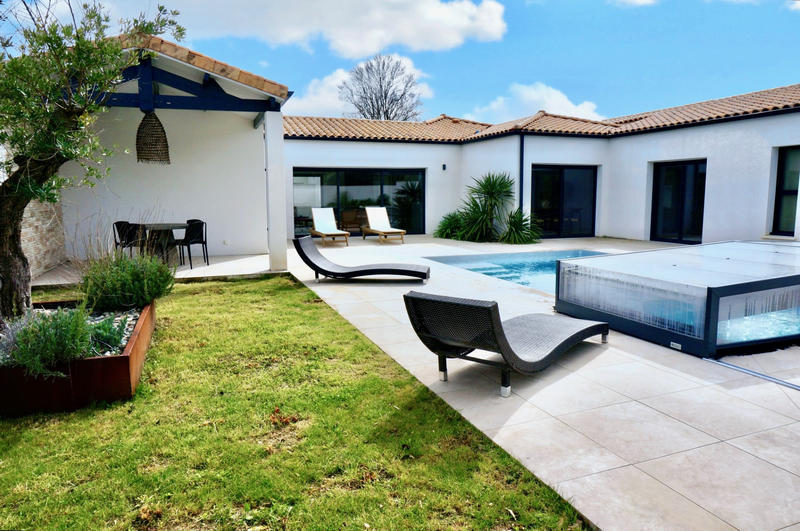 Maison - 156 m² - 5 pièces