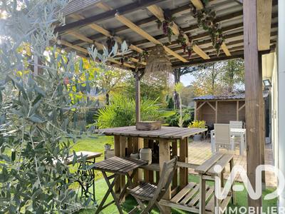 Maison - 97 m² - 6 pièces