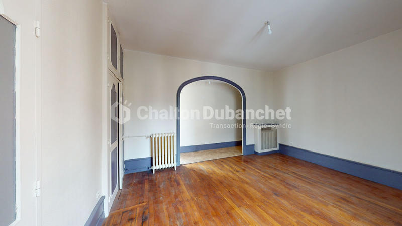 Appartement - 93 m² - 4 pièces