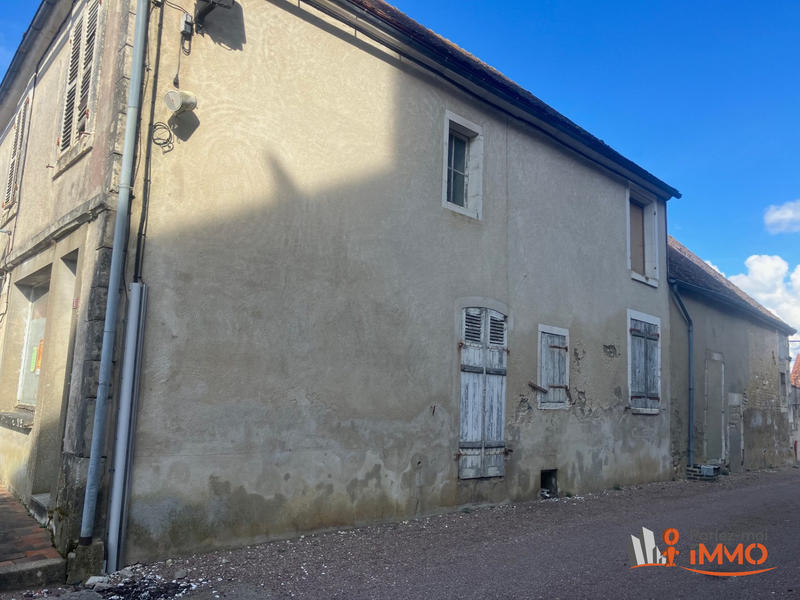 Maison - 170 m² - 7 pièces