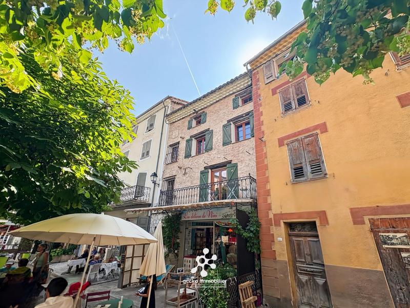 Local commercial - 60 m² - 3 pièces