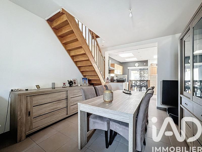 Maison - 96 m² - 4 pièces