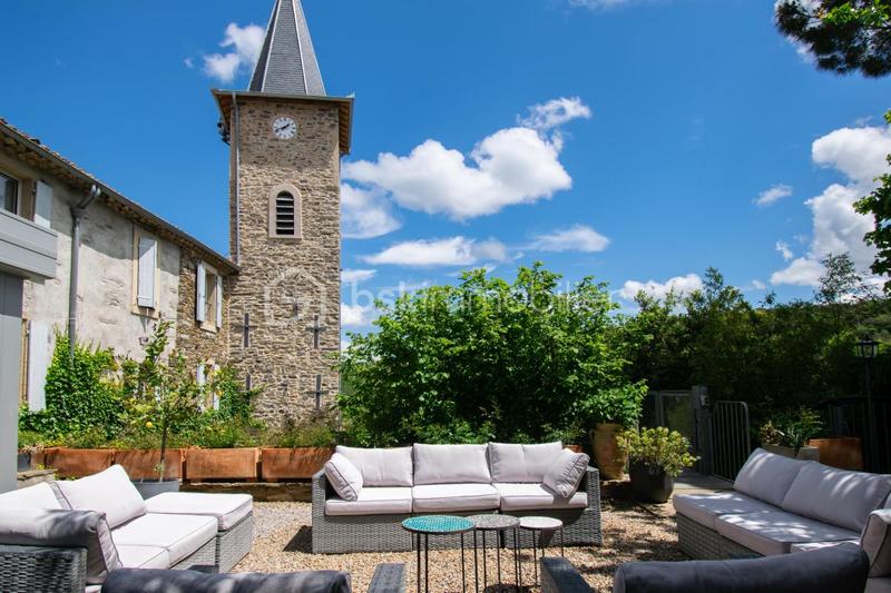 Demeure - 190 m² - 7 pièces