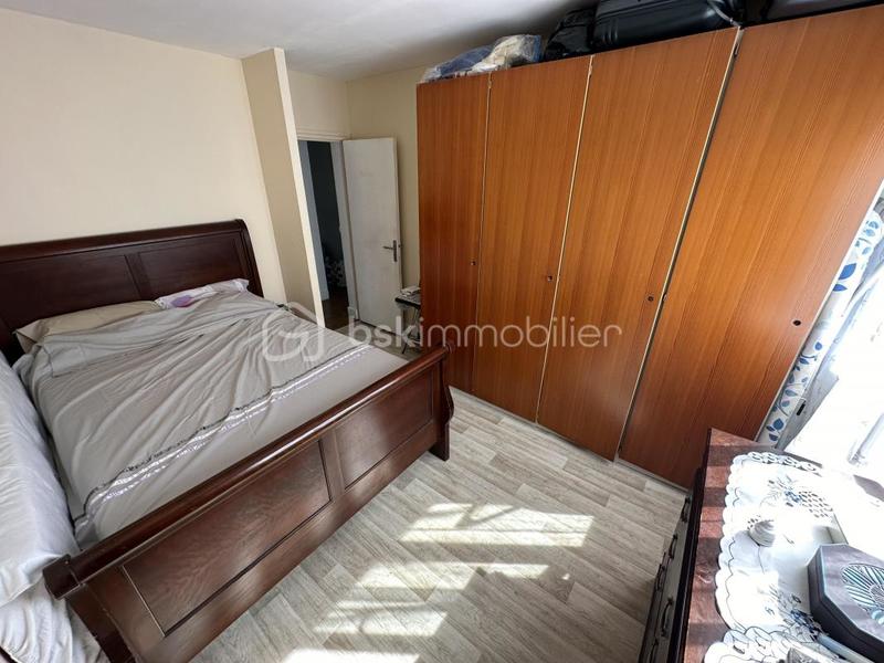 Appartement - 64 m² - 4 pièces