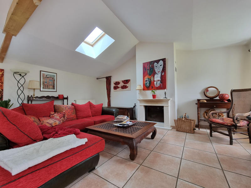 Maison - 197 m² - 7 pièces