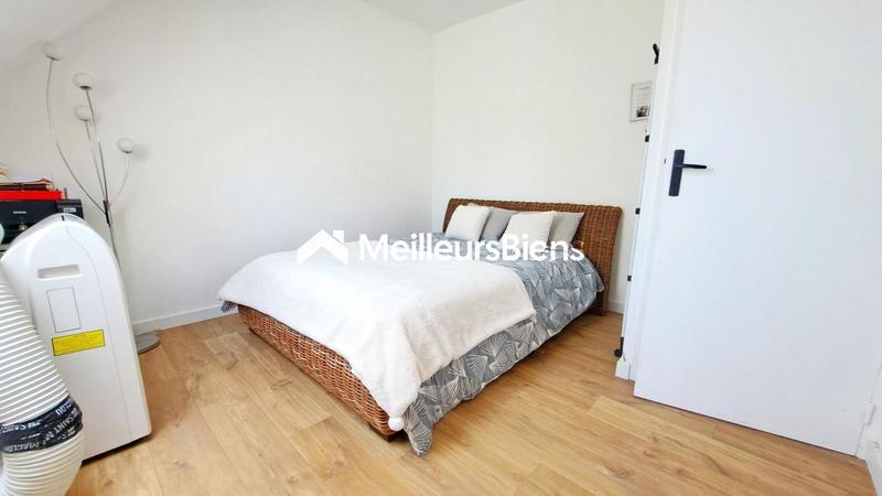 Maison - 107 m² - 6 pièces