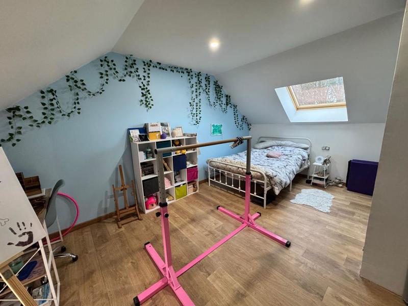 Maison - 195 m² - 7 pièces