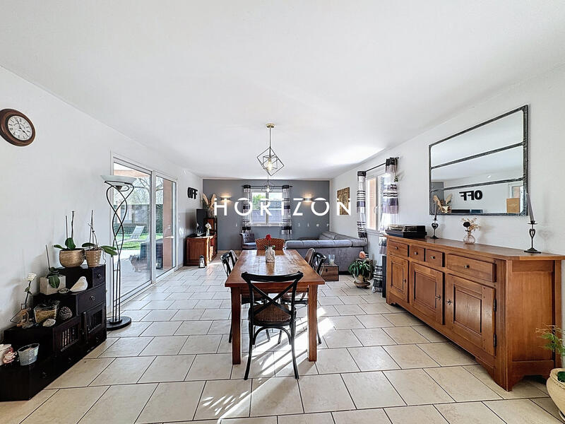 Maison - 120 m² - 5 pièces