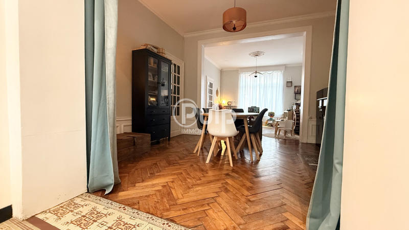 Maison de ville - 150 m² - 6 pièces