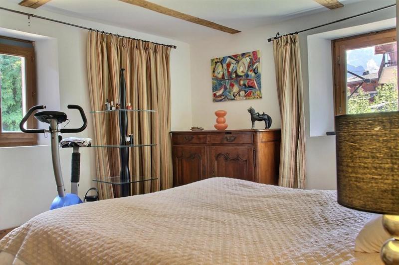 Maison - 245 m² - 5 pièces