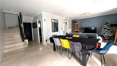 Maison - 115 m² - 5 pièces