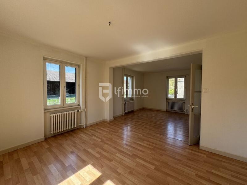 Corps de ferme - 181 m² - 8 pièces