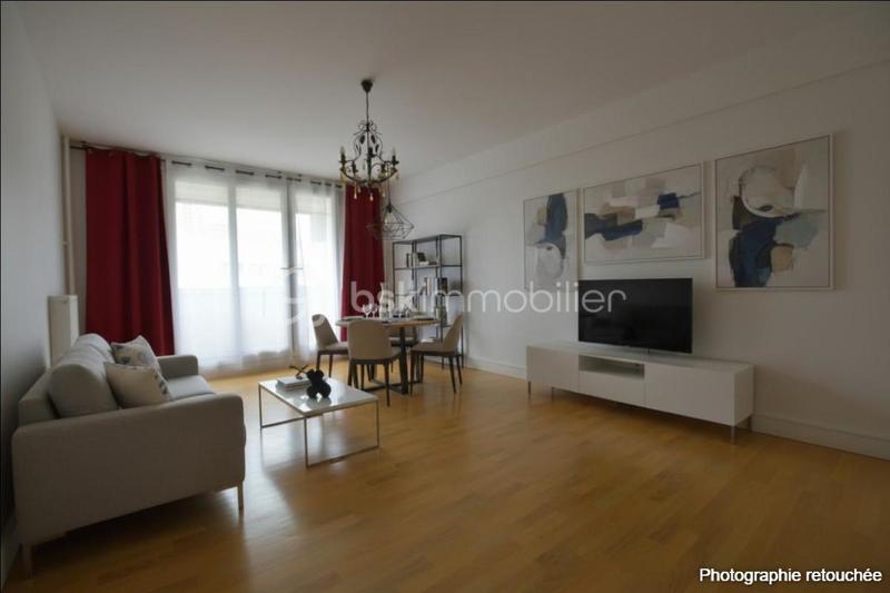 Appartement - 82 m² - 4 pièces