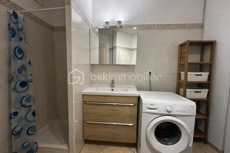 Studio - 40 m² - 1 pièce