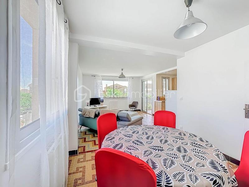 Appartement - 60 m² - 3 pièces