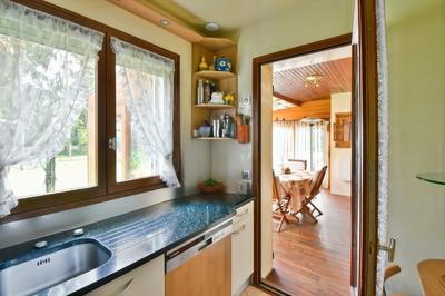 Maison - 180 m² - 8 pièces