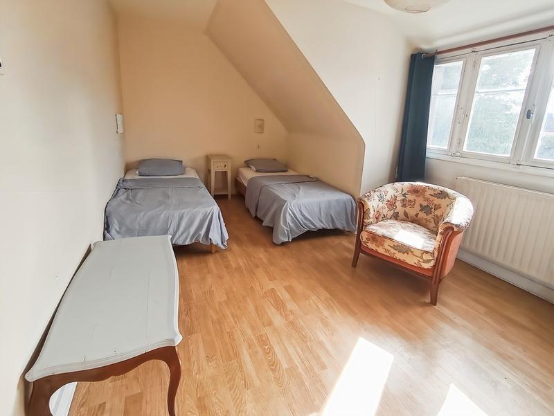 Maison - 131 m² - 7 pièces