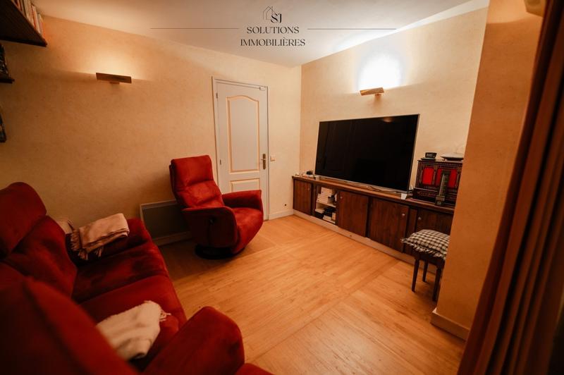 Maison - 194 m² - 7 pièces