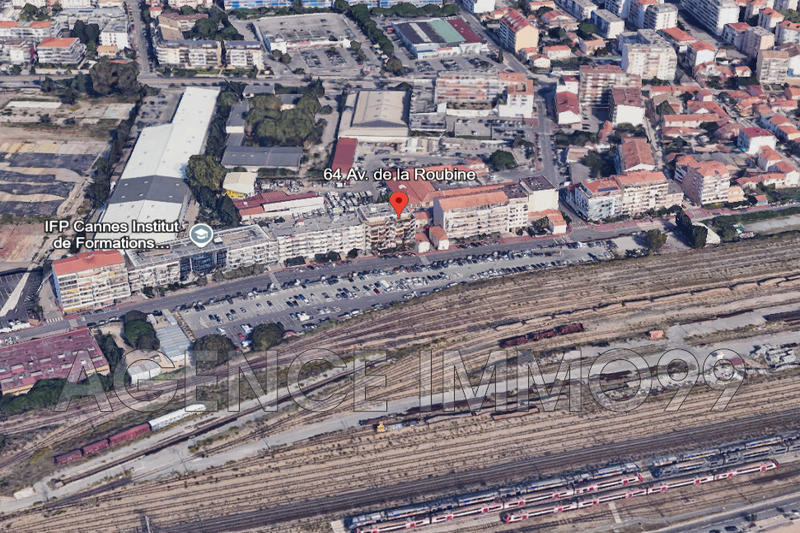 Parking / Garage - 13 m²