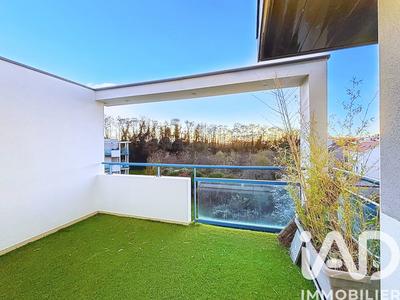 Appartement - 75 m² - 4 pièces