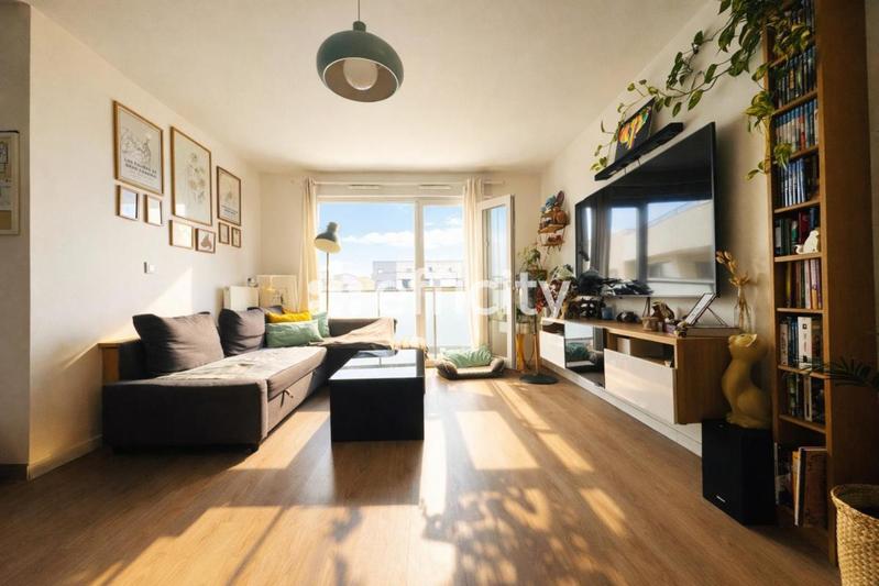 Appartement ancien - 62 m² - 3 pièces