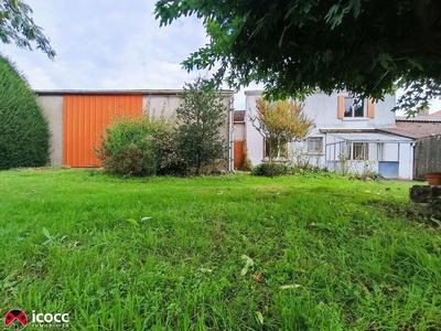 Maison - 84 m² - 4 pièces