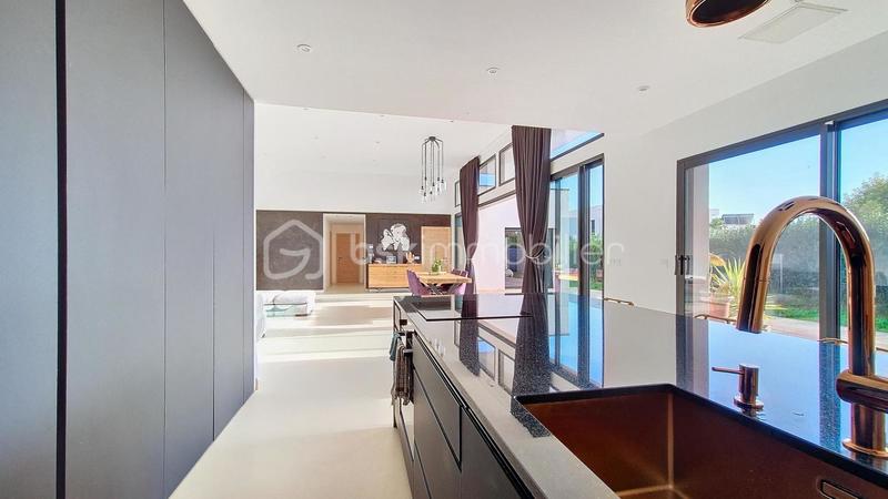 Maison - 155 m² - 6 pièces