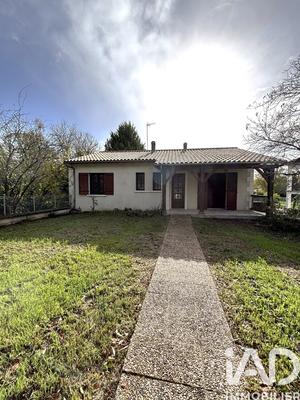 Maison - 140 m² - 5 pièces