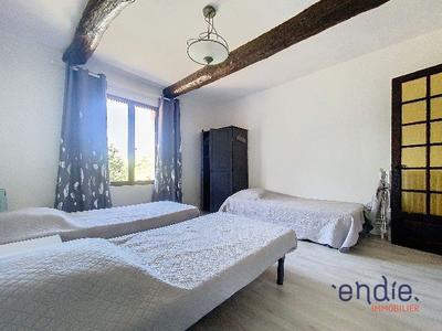 Maison - 450 m² - 15 pièces